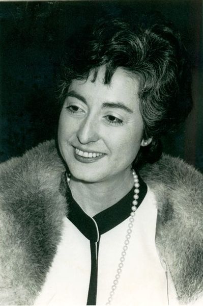 File:Monica Madariaga 1983..jpg