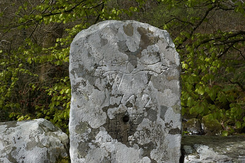 File:Pont Fadog inscription.jpg