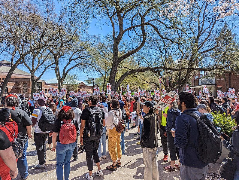 File:Rutgers Strike 03.jpg