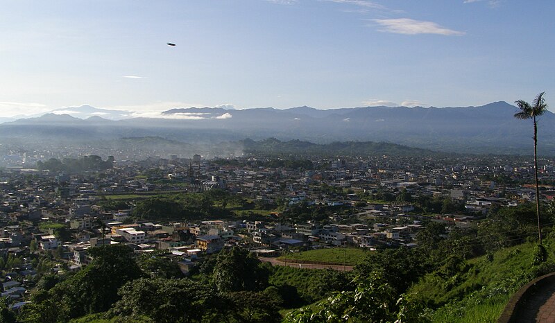 File:Santo Domingo, Ecuador.jpg