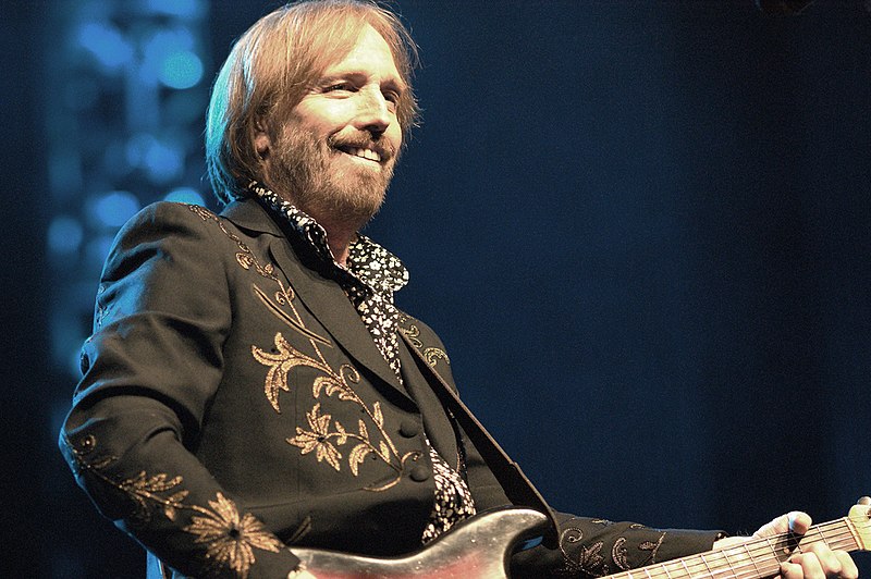 File:Tom Petty 2010.jpg