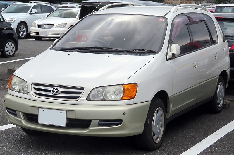 File:Toyota Ipsum L-Selection.jpg