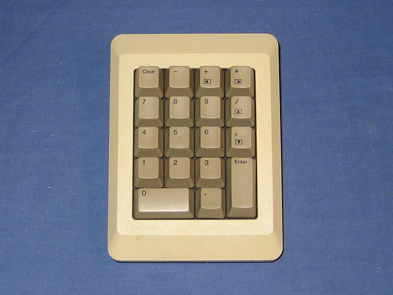 File:Apple M0120.jpg