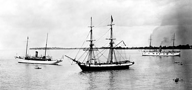 USS Essex (on right) at Put-in-Bay, Ohio, for the Perry Centennial in 1913