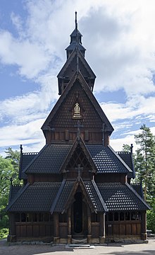 Gol stavkirke 1200 NFM.jpg