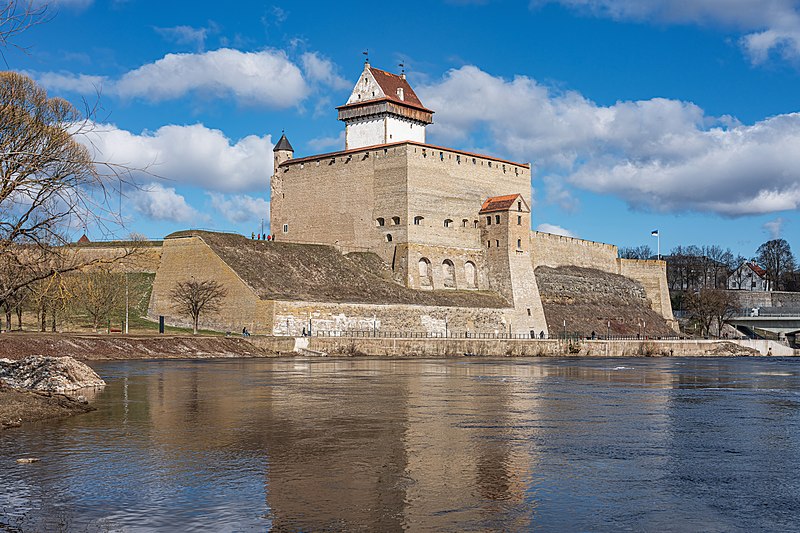 Файл:Narva asv2022-04 img09 Castle.jpg