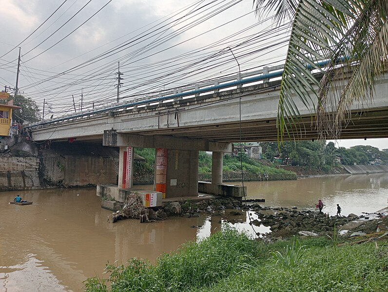 File:Santa Maria Bridge, Bulacan.jpg