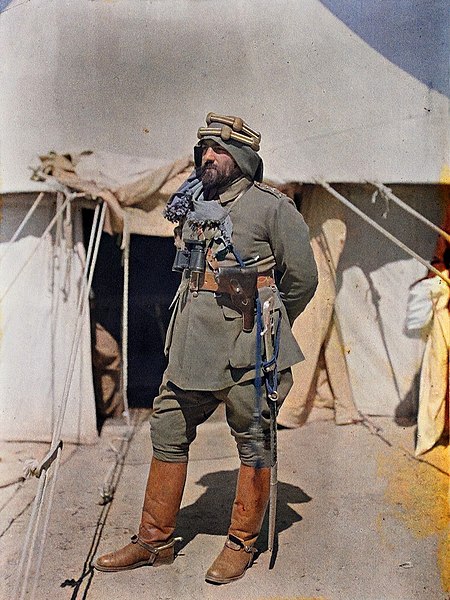 File:Dja-far-al-Askari-commander1918.jpg