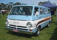 Dodge A100 (1964–1970) с эмблемой Fargo