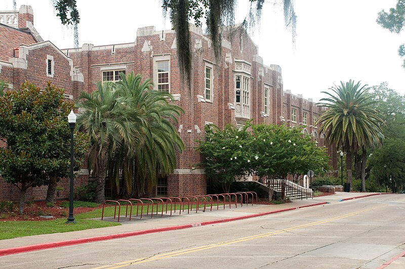 File:Montgomery Hall FSU.jpg