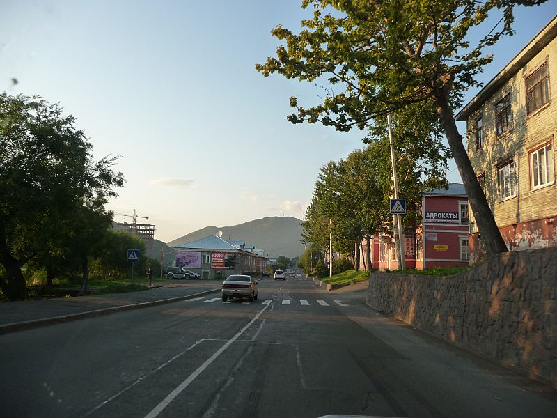 Файл:Petropavlovsk-Kamchatsky Sovetskaya street.jpg