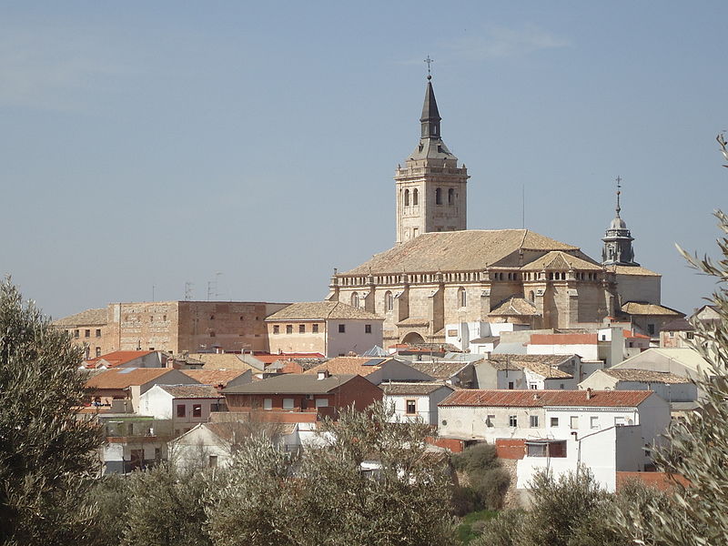 Archivo:Yepes - Panorámica.JPG