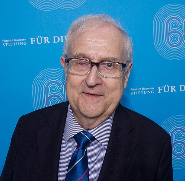 Файл:2018-05-10 Rainer Brüderle-7539.jpg