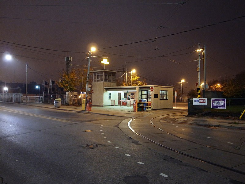 File:Dufferin Streetcar Station.jpg