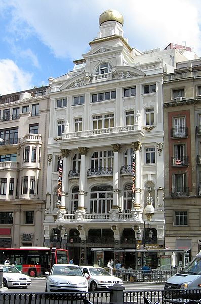 File:Teatro Alcázar Madrid.jpg