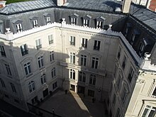 11 rue de Tilsitt.jpg