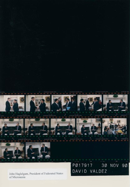 File:Bush Contact Sheet P17917.pdf