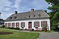 El manoir Boucher-De Niverville, ubicado en Trois-Rivières, en la Provincia de Quebec, fue construido a mediados del siglo XVII.