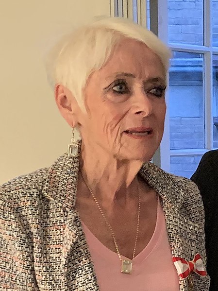 Archivo:Naomi Kramer (2019).jpg