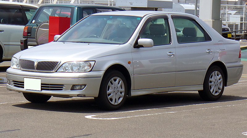 File:Toyota Vista 2000.jpg