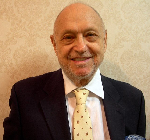 File:Charles Strouse photograph.jpg