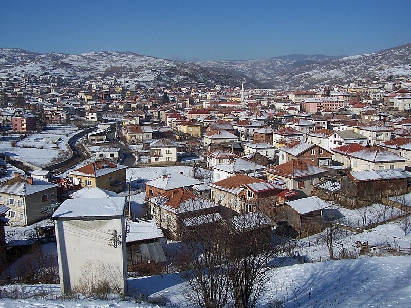 Файл:Downtown Kochan.jpg