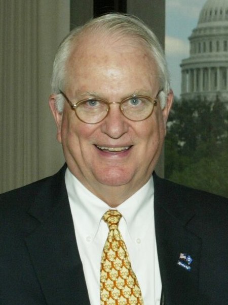 File:Jim Host 174-CD-L-05-06-15-B-002 (cropped).jpg