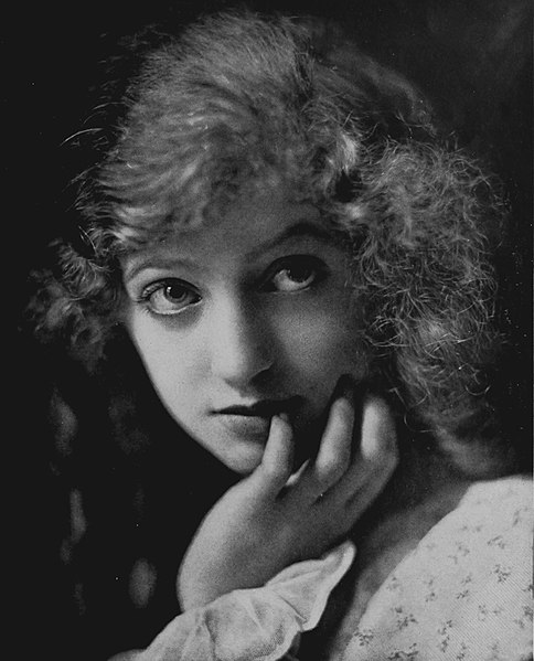 File:Lillian Hamilton 1916.jpg