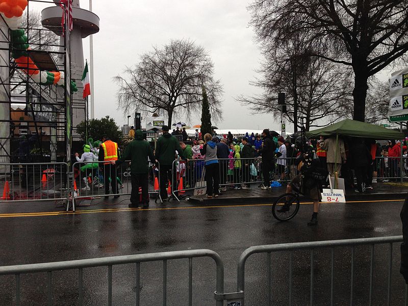 File:2015 Shamrock Run.jpg