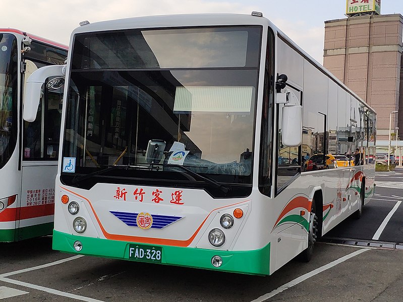 File:2021 Hino HS8JRVL-UTF FAD-328.jpg