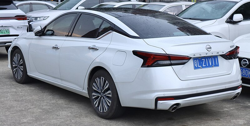 File:2023 Dоngfeng-Nissan Altima (rear).jpg