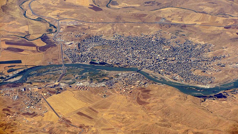 Archivo:Cizre-July2012-01.JPG