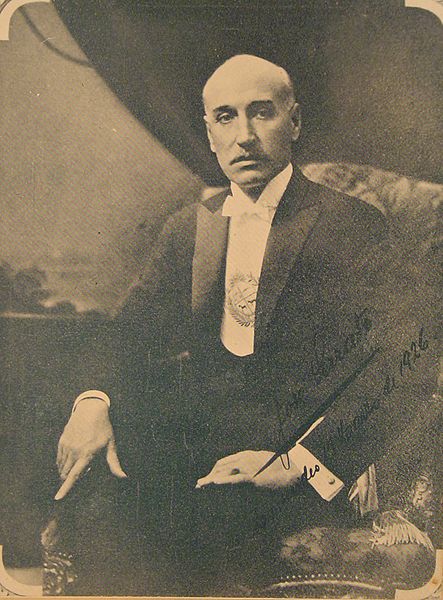 Archivo:JOSE SERRATO URUGUAY 1926.JPG