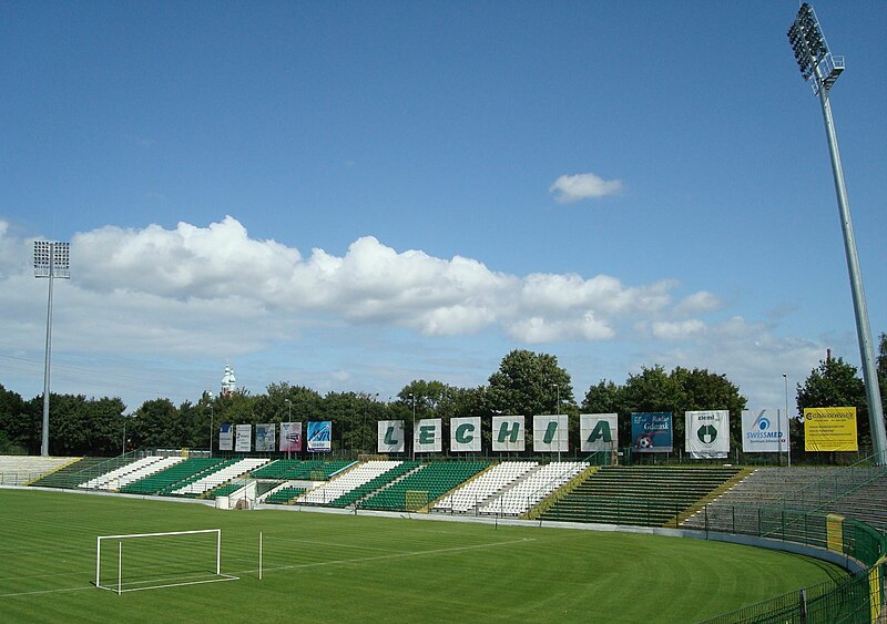 Файл:Lechia Gdańsk-stadion 2008.jpg