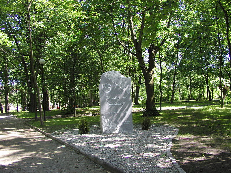 File:Oborniki Śl. pomnik.jpg