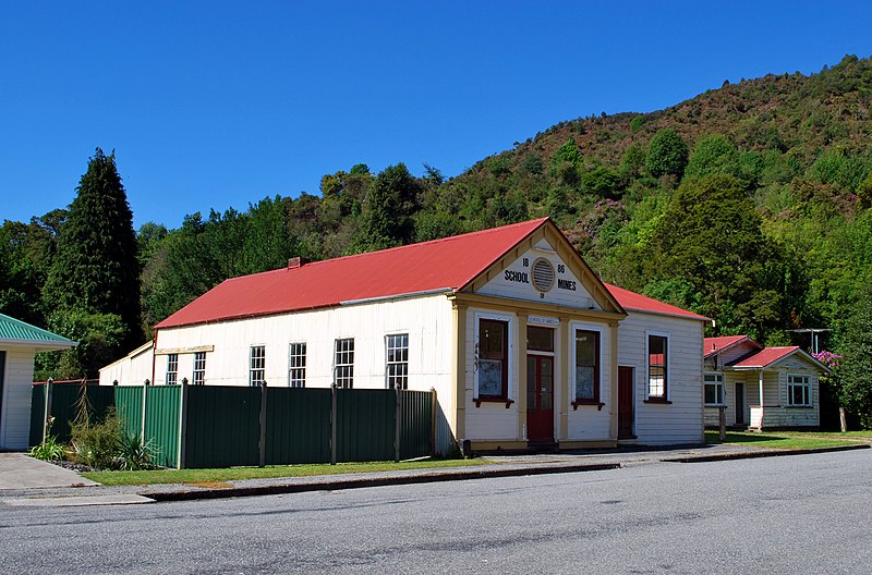 File:Reefton School of Mines.JPG