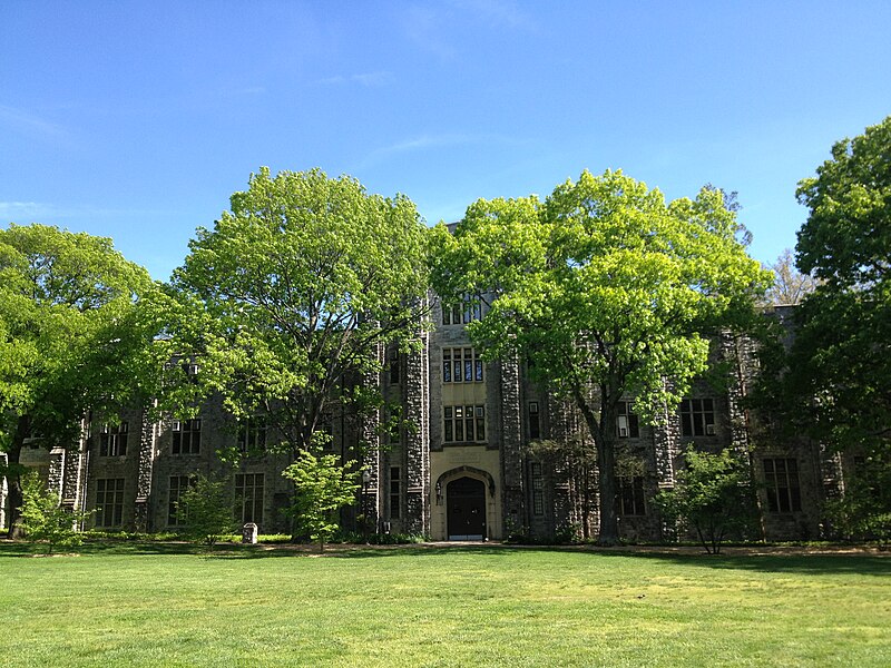 File:Seitz Hall Virginia Tech.JPG