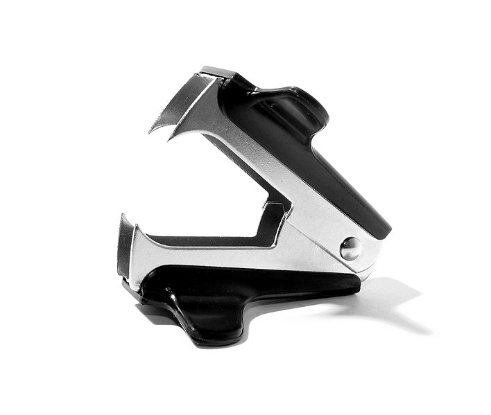 Файл:Staple remover.jpg