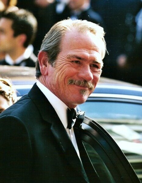 Archivo:Tommy Lee Jones Cannes.jpg