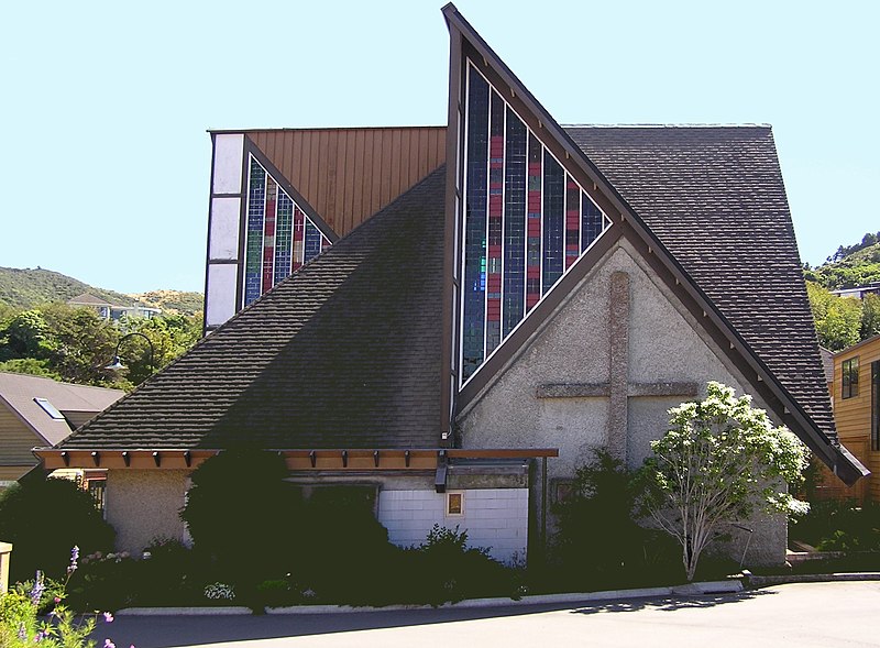 File:Futuna Chapel SE.jpg