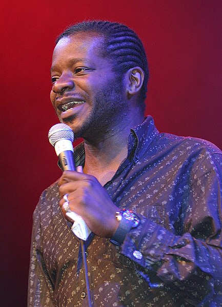 File:Stephenkamos.jpg