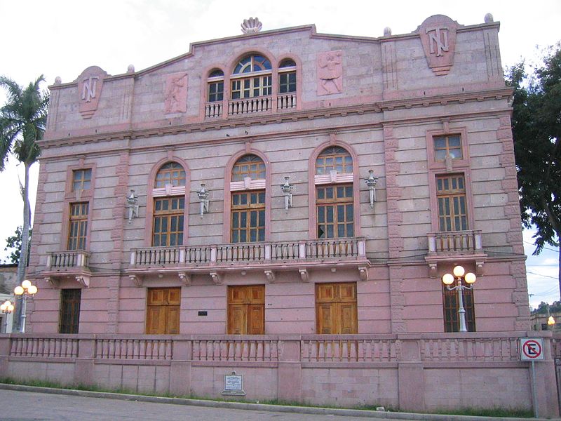 Archivo:Tegulcigalpa Theatre (34321619).jpg