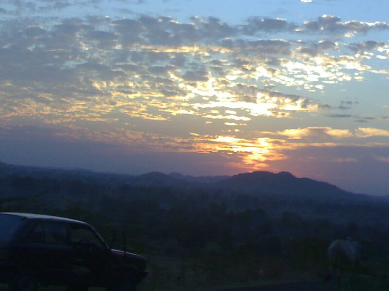 File:Devgadh Baria-sunset point.jpg