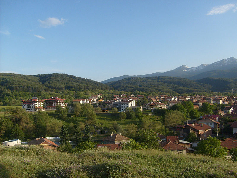 File:Dobrinishte TodorBozhinov (2).JPG