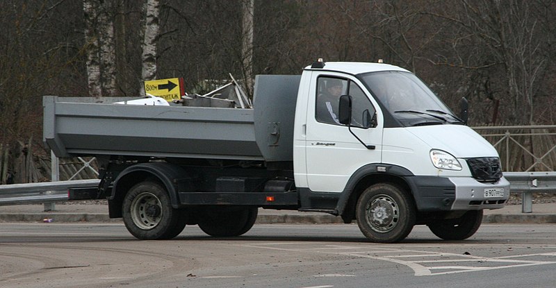 File:Gaz-3310 dump-truck.jpg