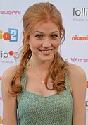 Katherine McNamara, actriz nacida el 22 de noviembre de 1995.