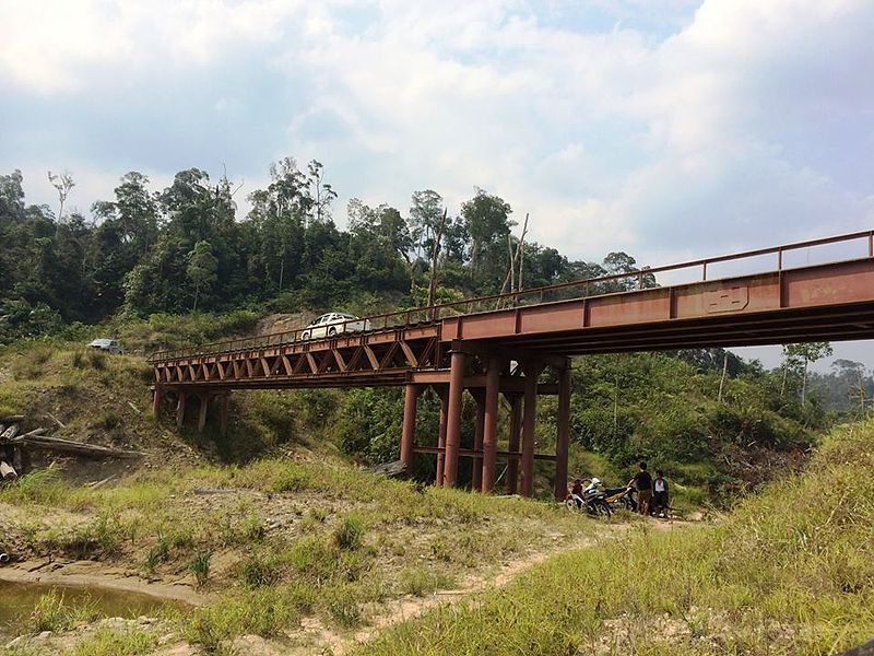 File:Plieran bridge.jpg