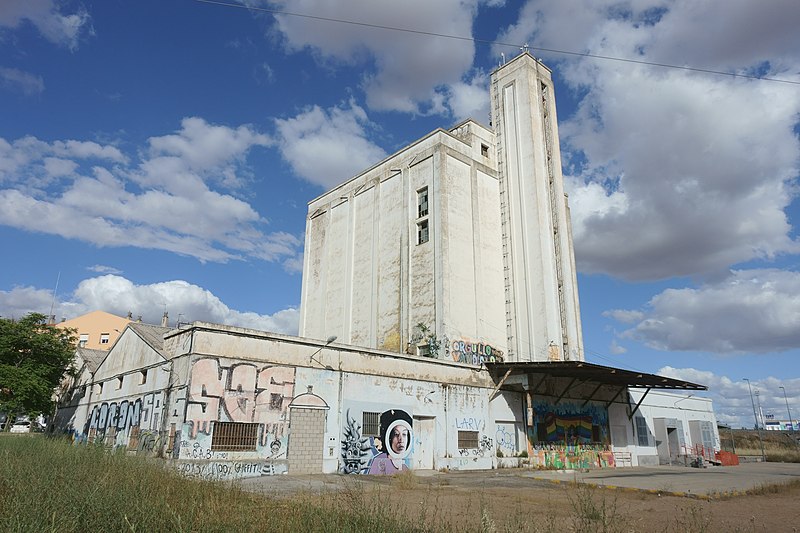 Archivo:Silo de Zafra 01.jpg