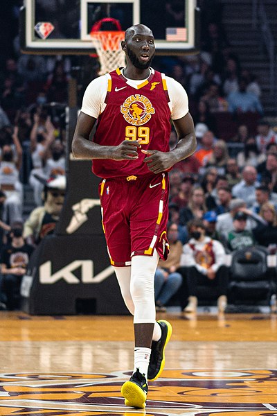 Файл:Tacko Fall (51688247084).jpg