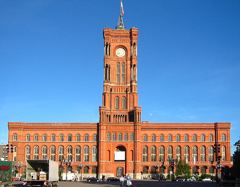 Файл:Berlin Rotes Rathaus 2.jpg